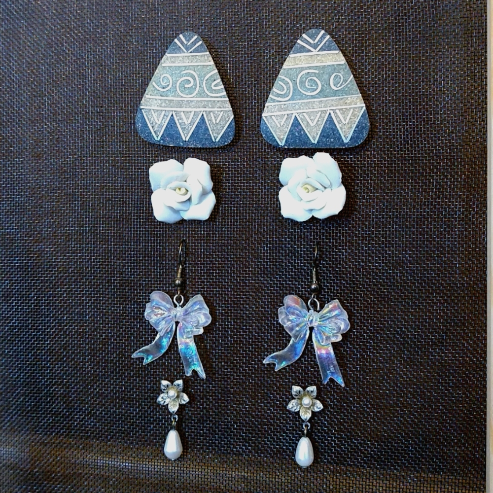 Vintage Costume Jewelry Earring Lot (4 Pairs)